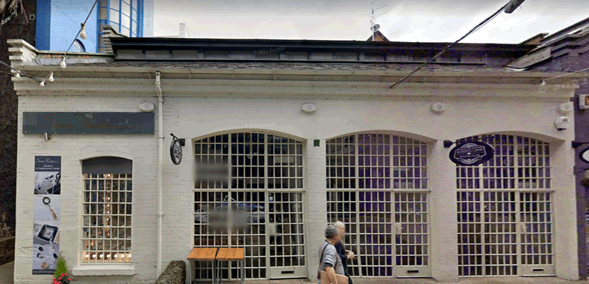 Roberto's Bar & Tasting Club	6 Gibb Terrace, Gibb Street, Deritend, B9 4AA