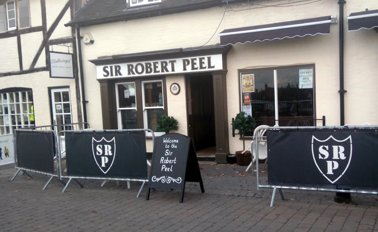 Sir Robert Peel	13-15 Lower Gungate, Tamworth, B79 7BA
